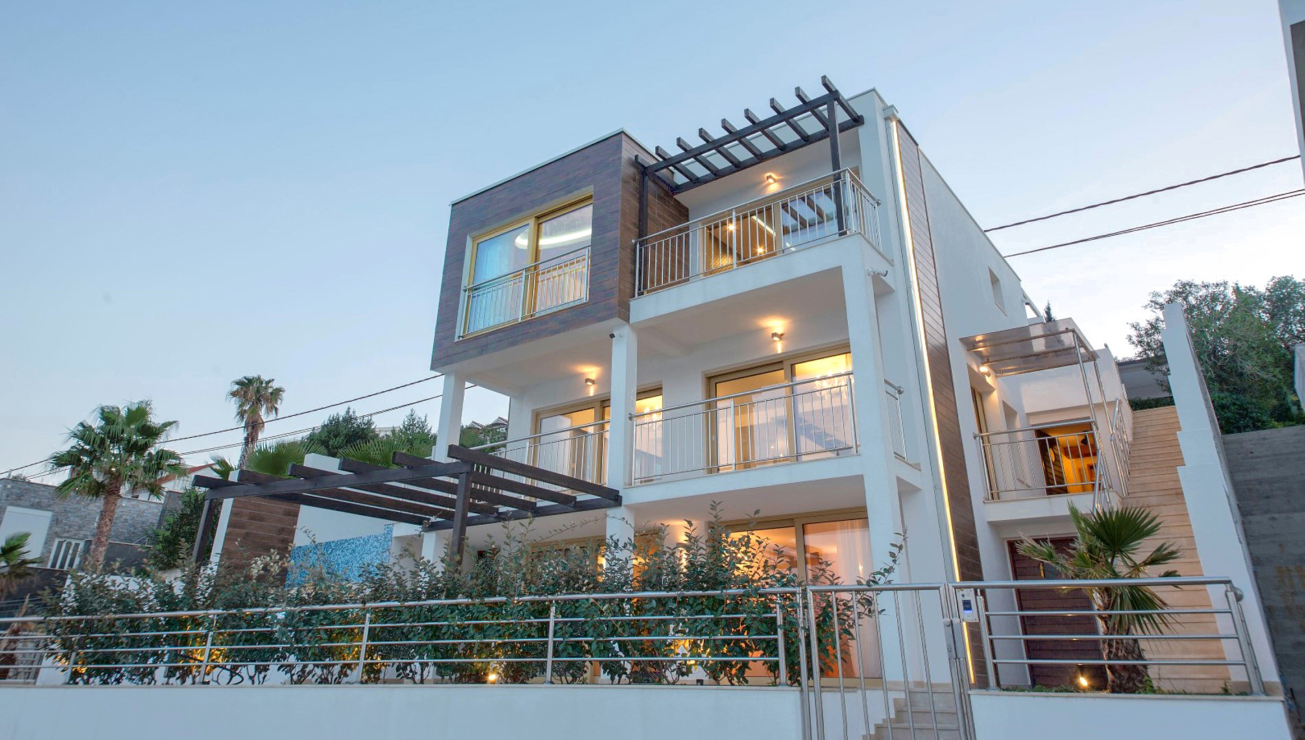 Vila-for-sale-in-Tivat-MOntenegro