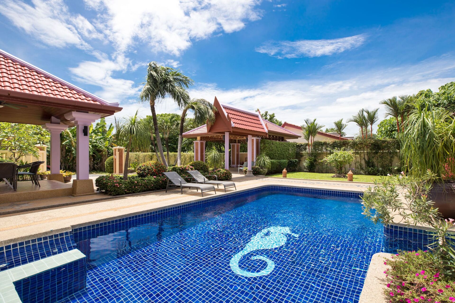 Villa-Felicity-02-Pool-04