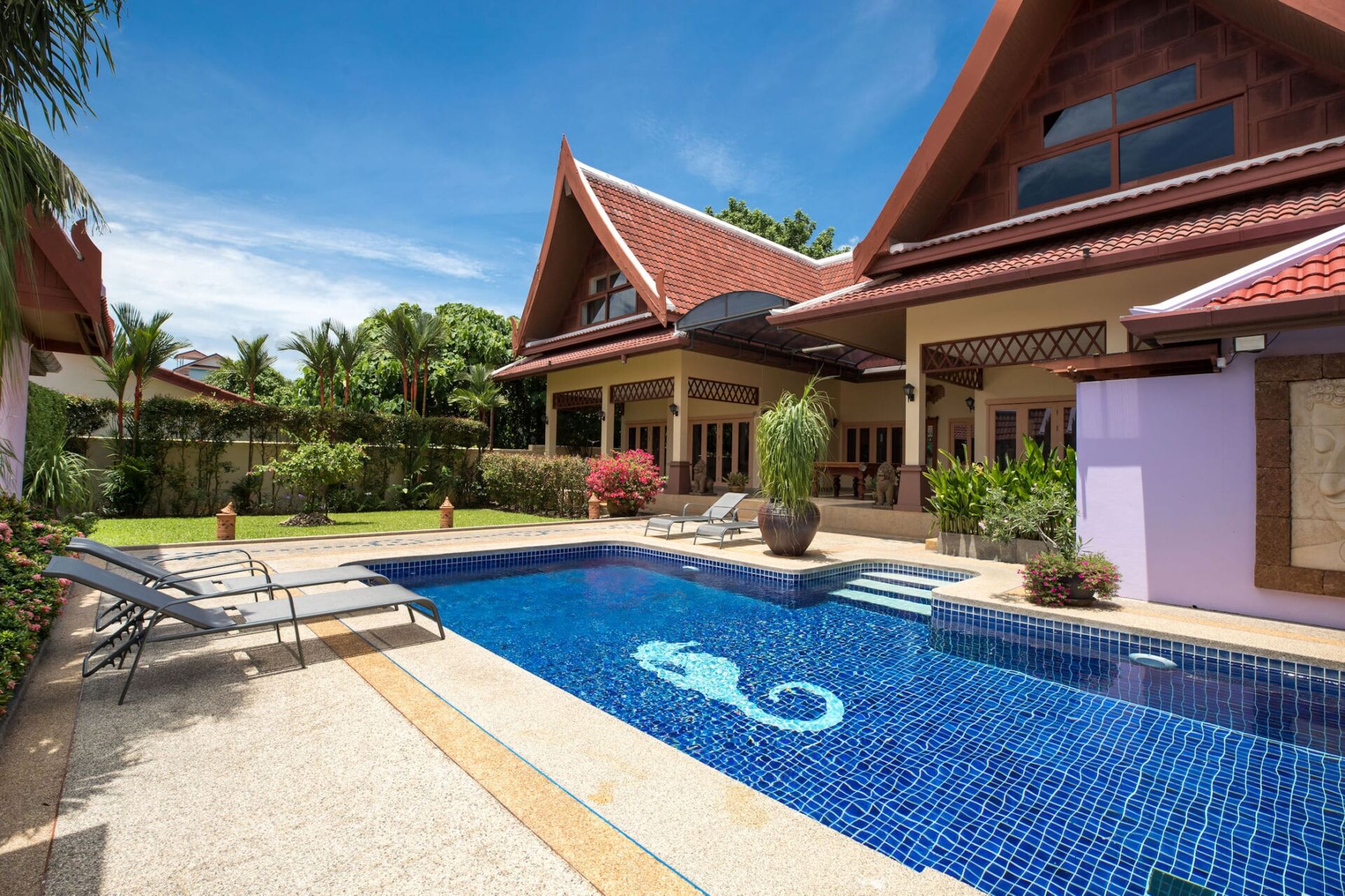 Villa-Felicity-02-Pool-05