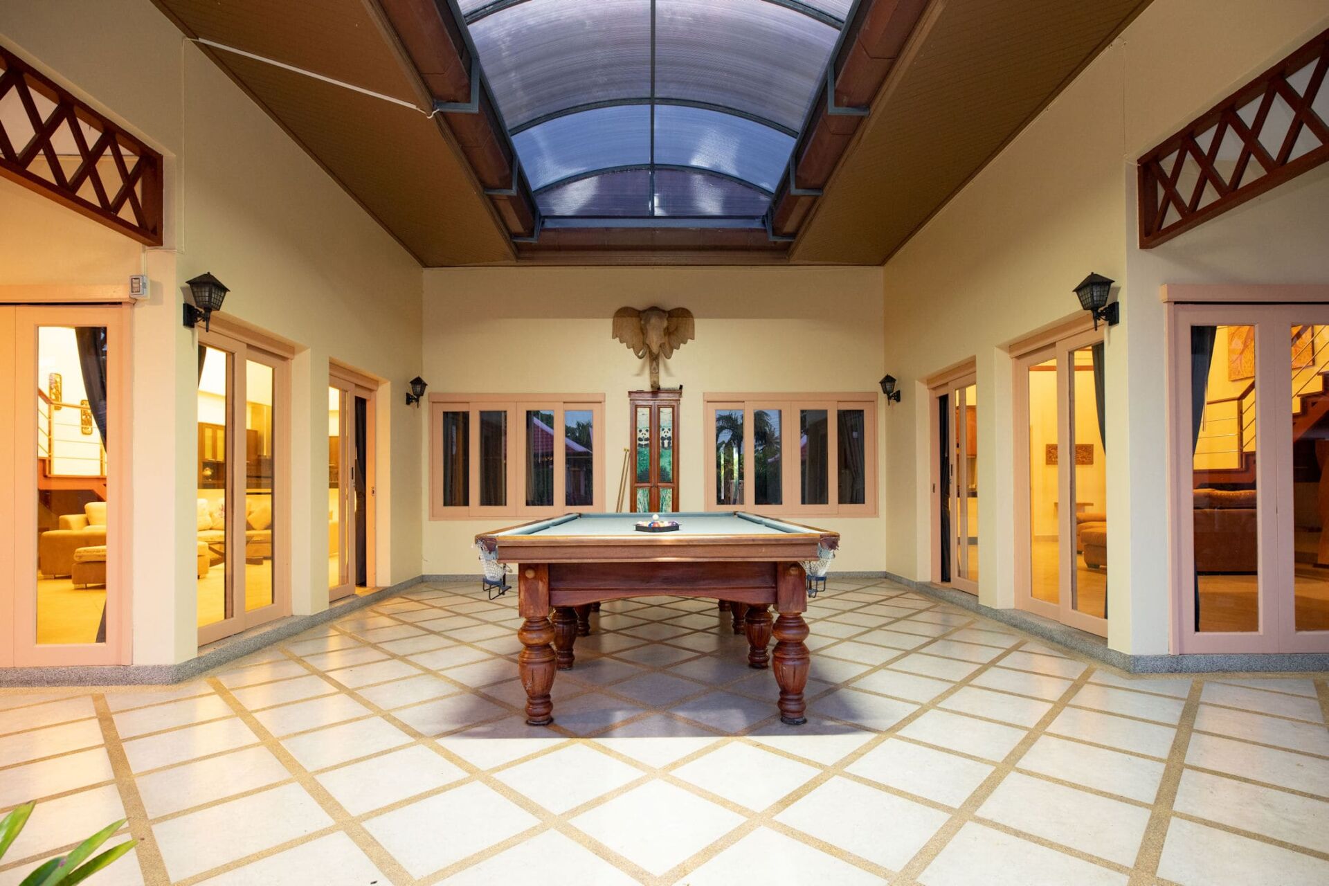 Villa-Felicity-05-Pool-Table-03