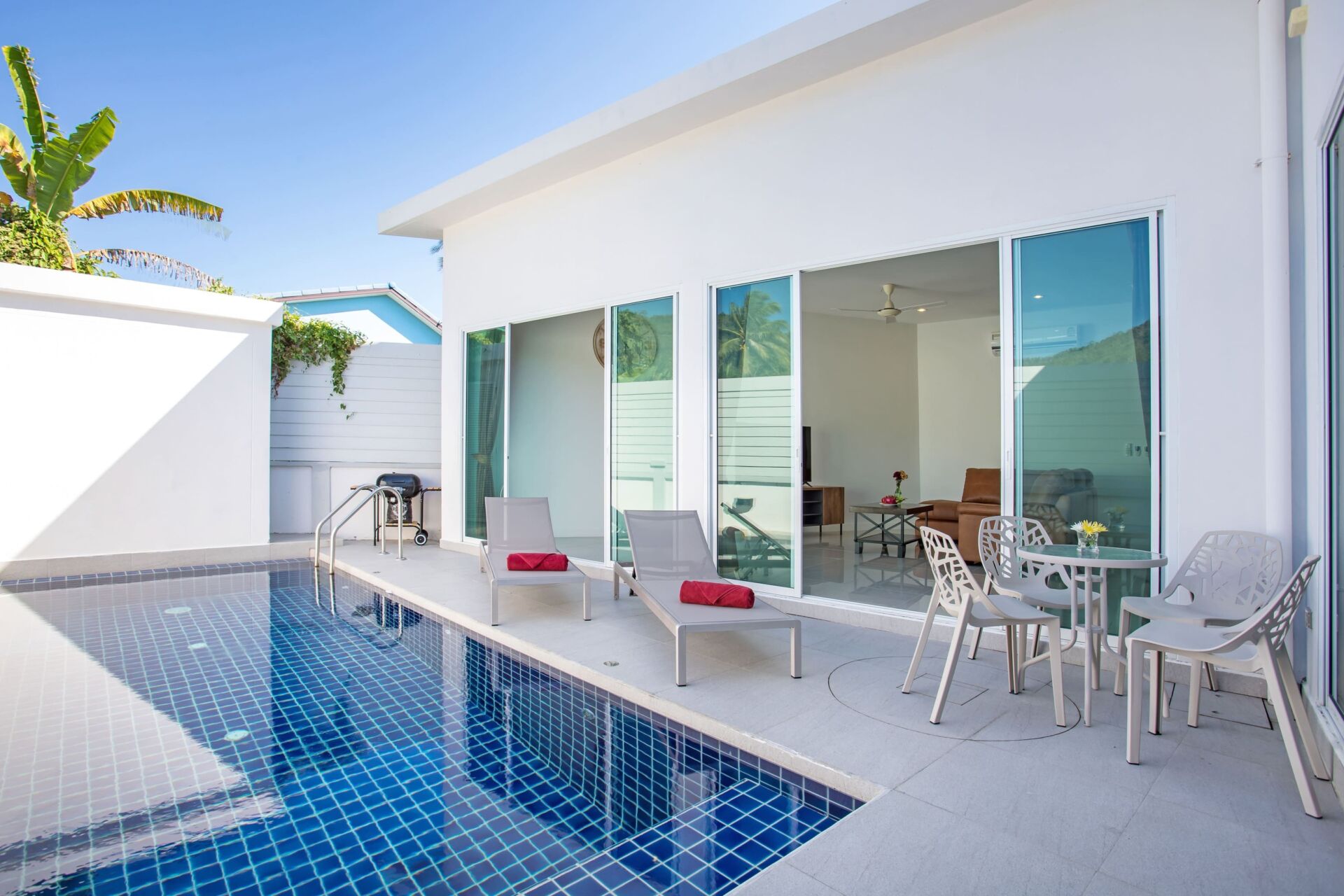 Villa-Greens-11-1-Pool-01