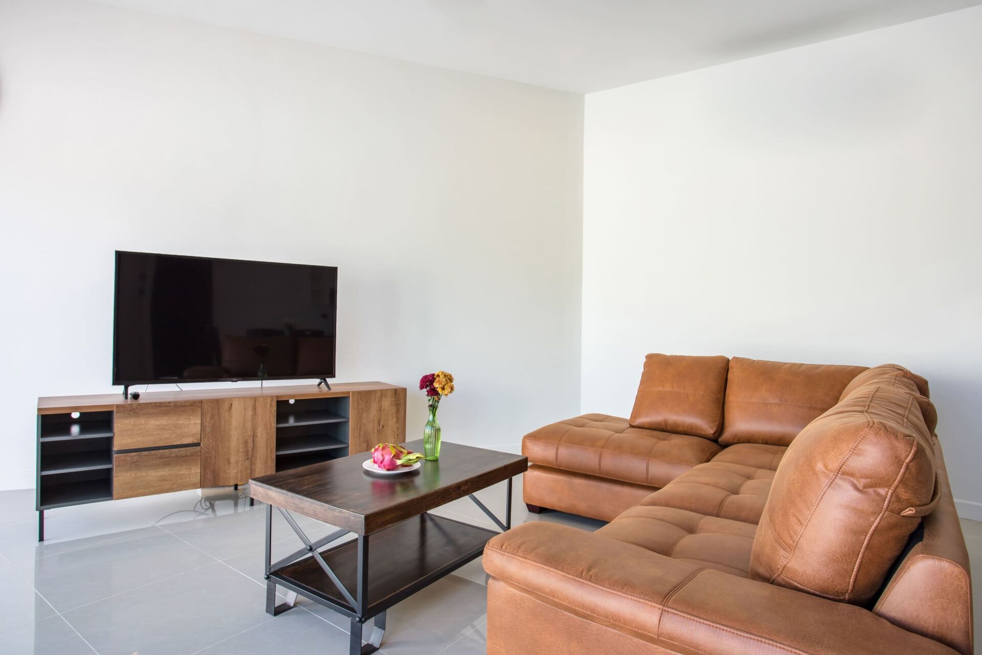 Villa-Greens-11-3-Livingroom-03