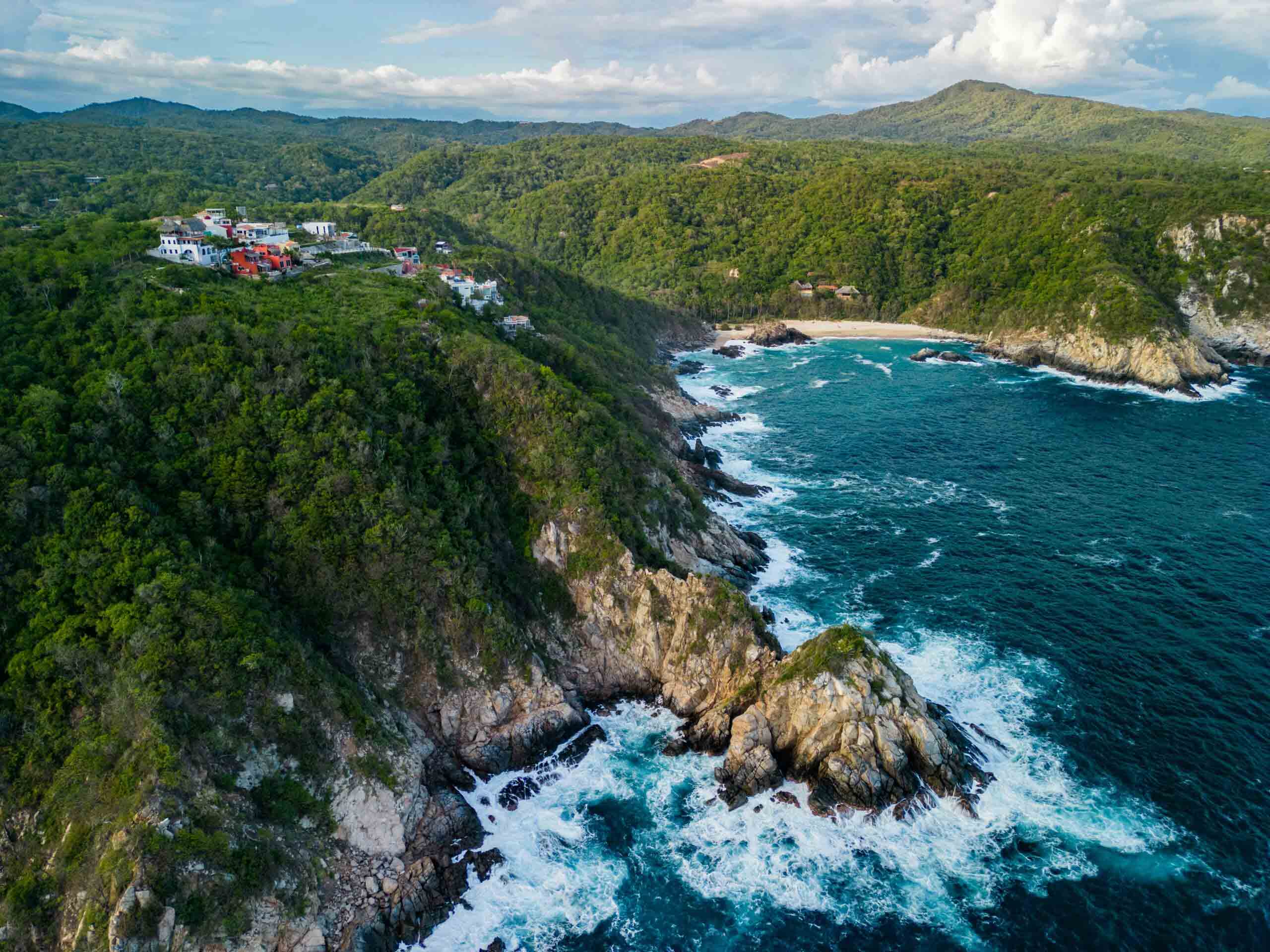 Villas-Biznaga-Drone-6-scaled-comp