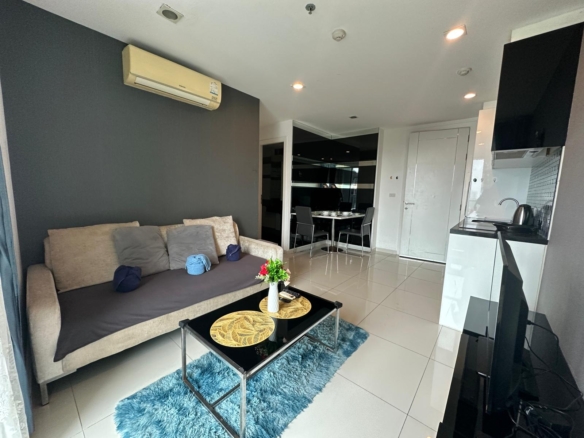 WhatsApp Image 2025 06 13 at 14.34.34 d6078a9e Copy