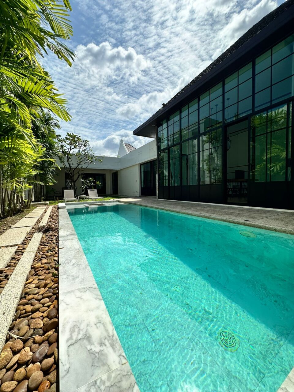 WhatsApp-Image-2568-06-08-at-18.20.54