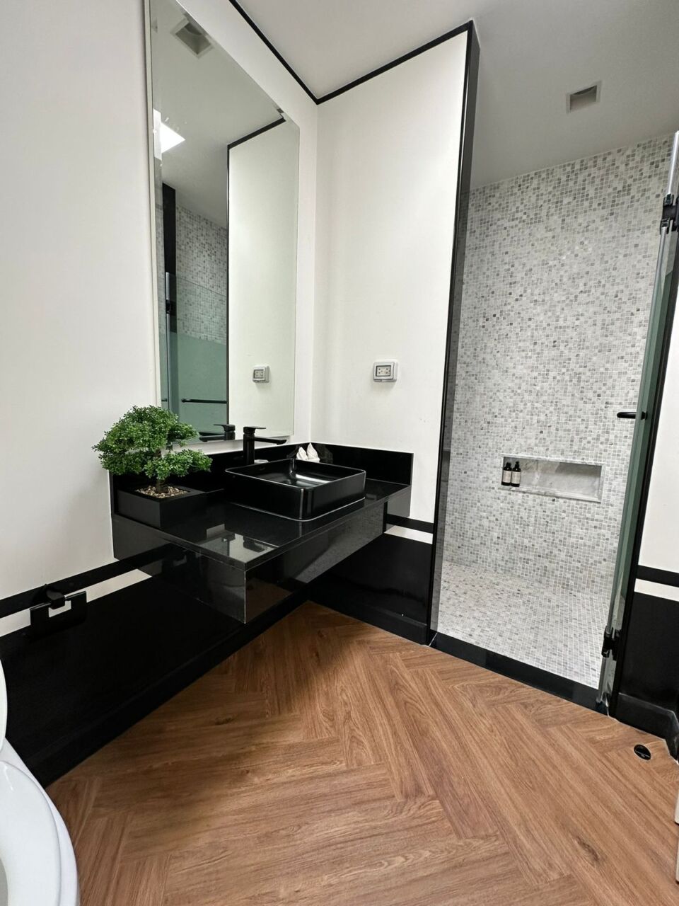 WhatsApp-Image-2568-06-08-at-18.20.57-1