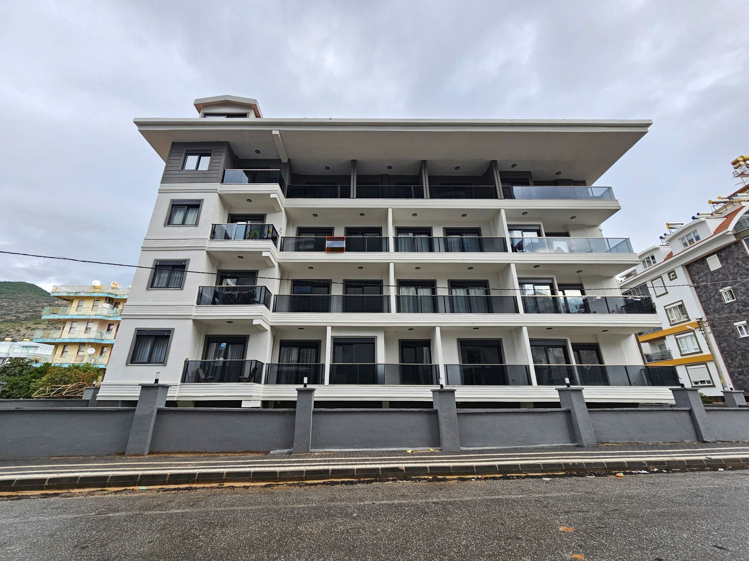 alanya-carsi-exterior-1-2