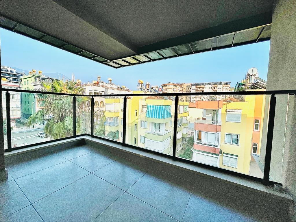 alanyya-carsi-interior-16