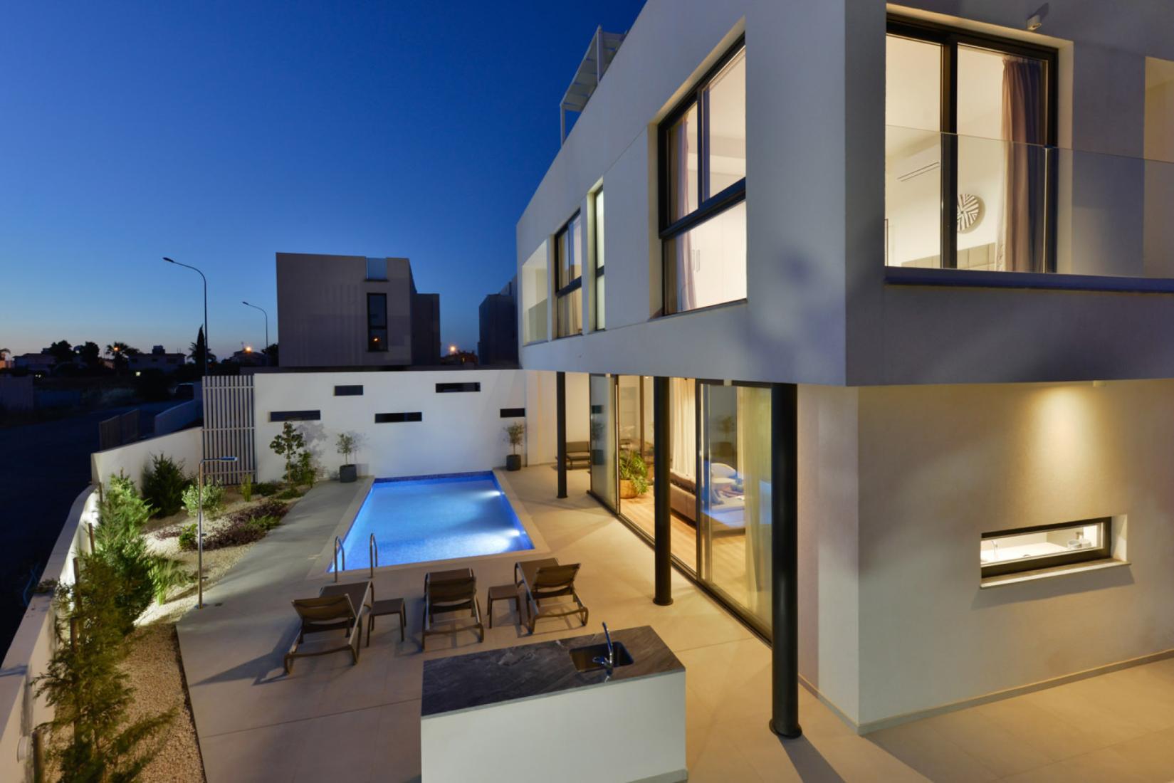 almaria-exterior-15-copy-large