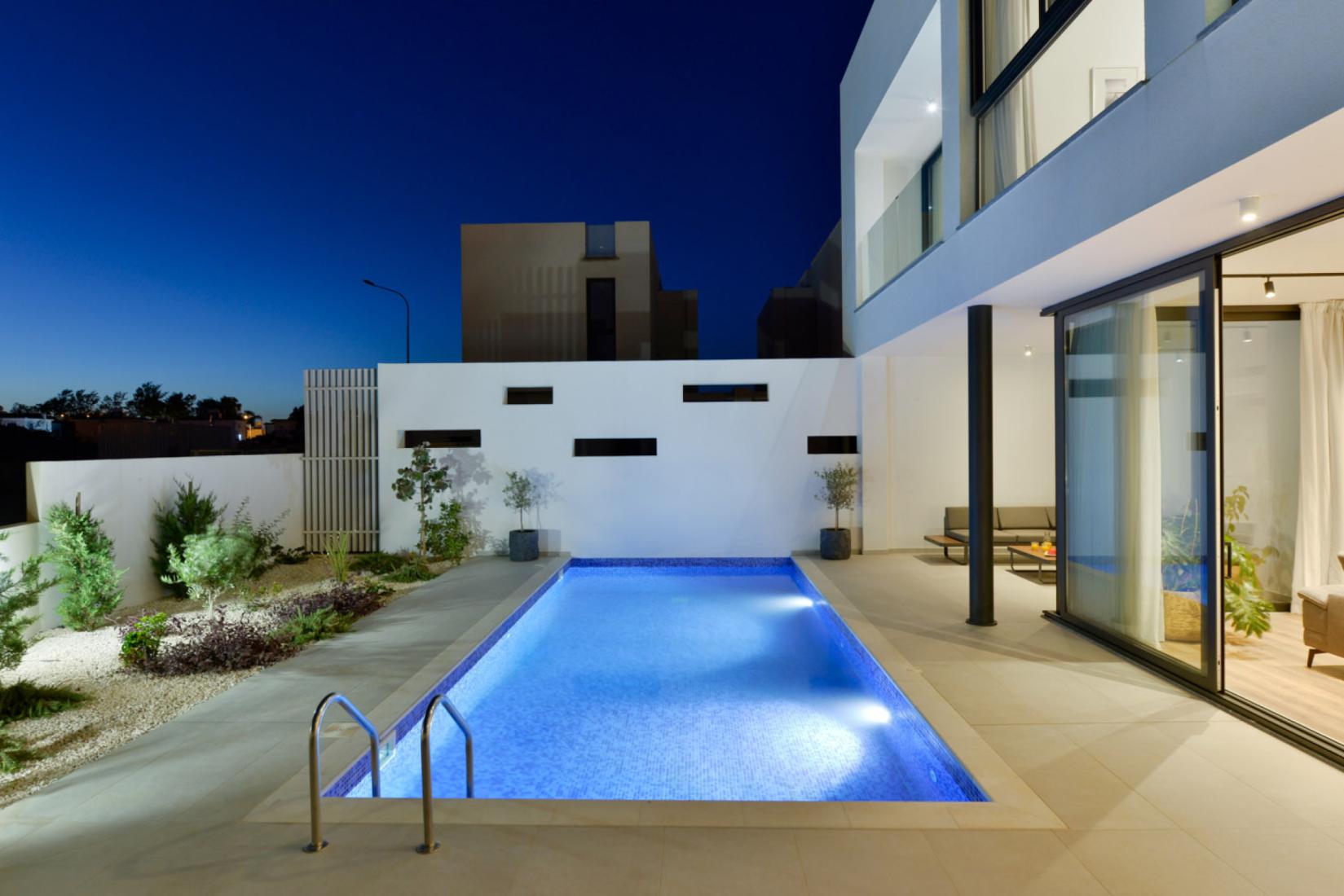 almaria-exterior-17-copy-large