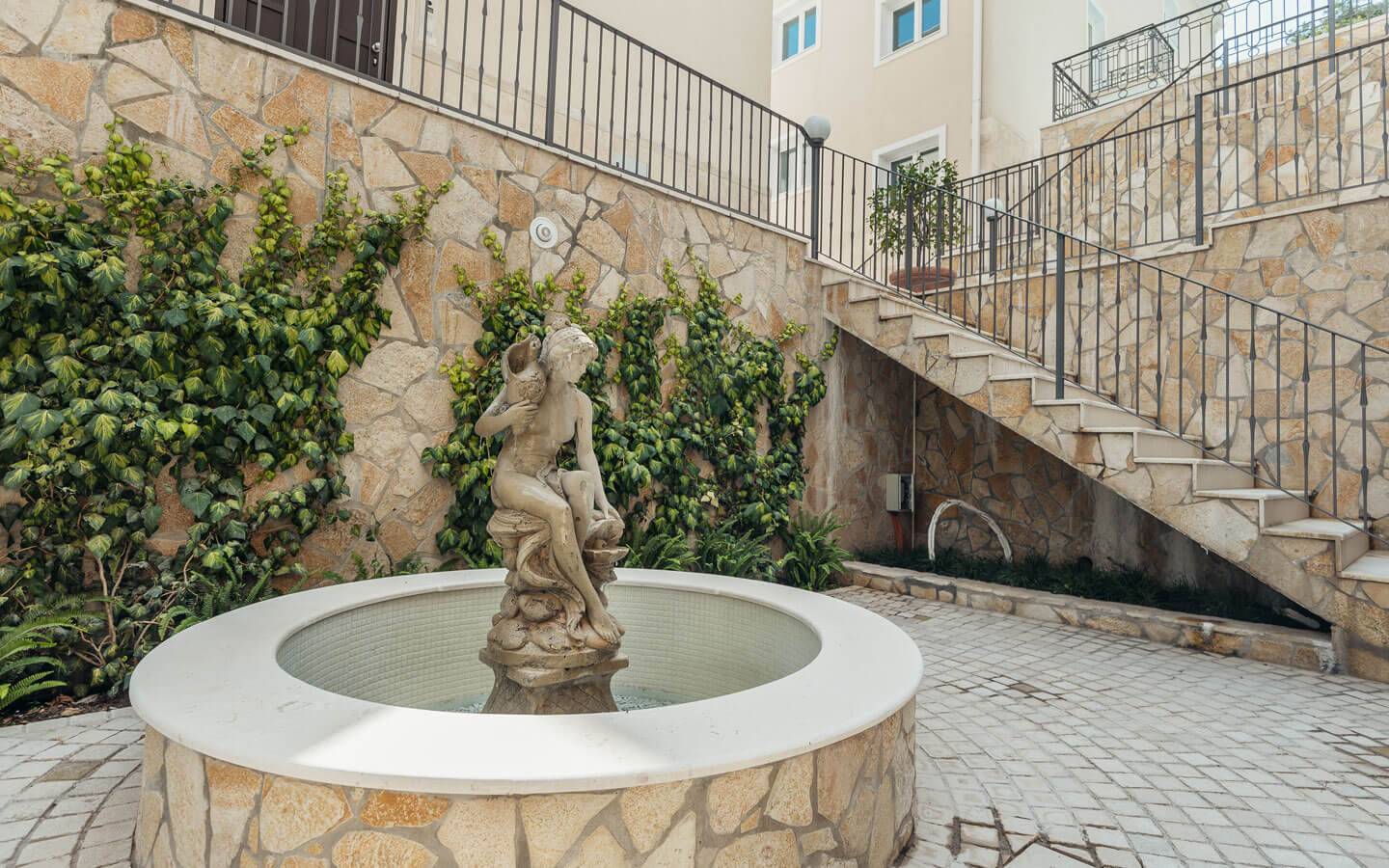 apartments-for-sale-in-herceg-novi-montenegro-2-astra-real-estate