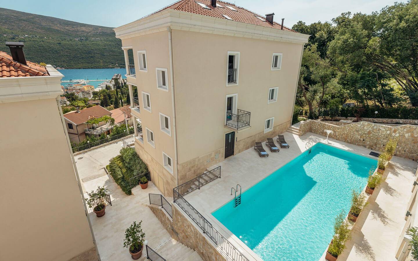 apartments-for-sale-in-herceg-novi-montenegro-59-astra-real-estate-1