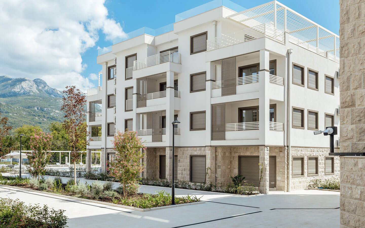 apartments-for-sale-in-igalo-herceg-novi-montenegro-river-side-51-astra-real-estate-1