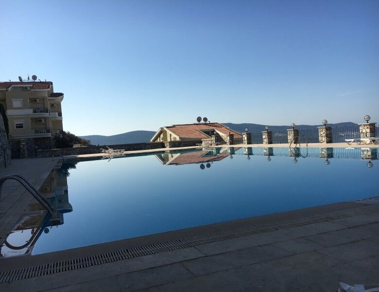 Bright swimming pool at Pearl Rock Retreat in Akbuk Didim.