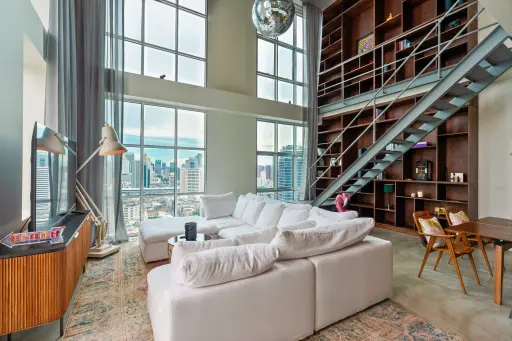 b7d75d4ffb564c42f9218b5af892f08f