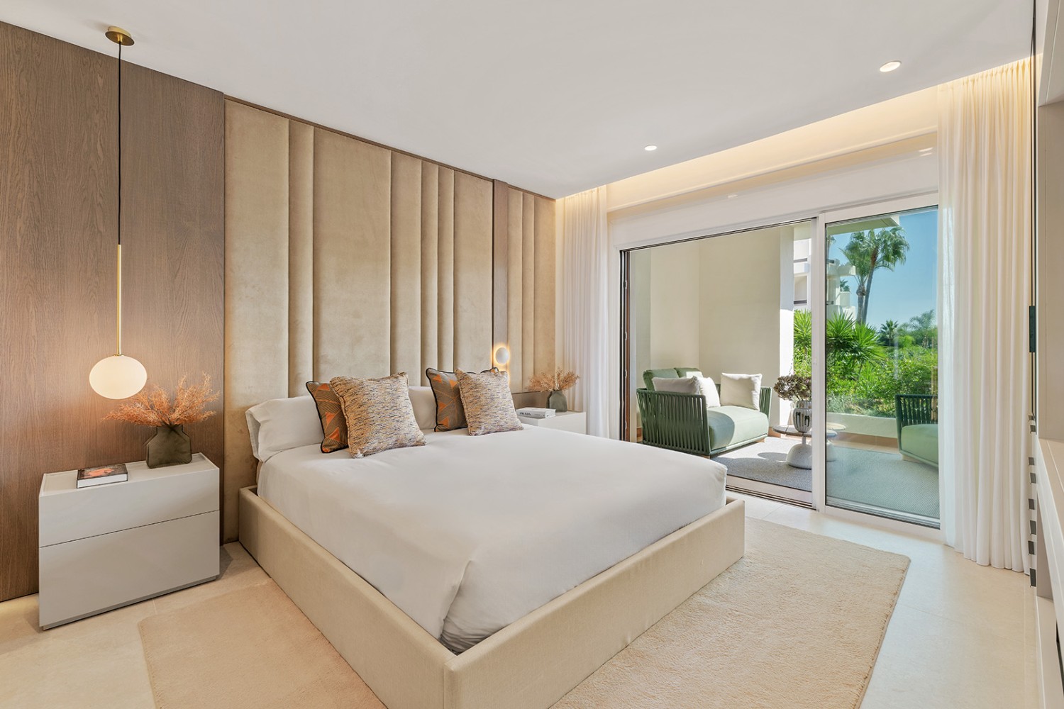 bahia_del_velerin_3-1_-_13_master_bedroom