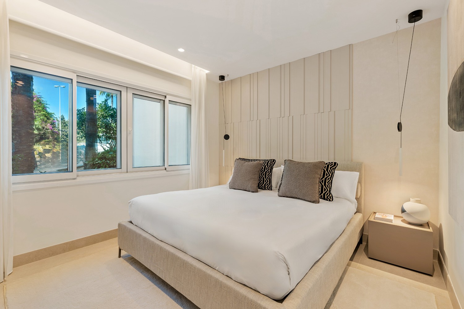 bahia_del_velerin_3-1_-_18_second_bedroom