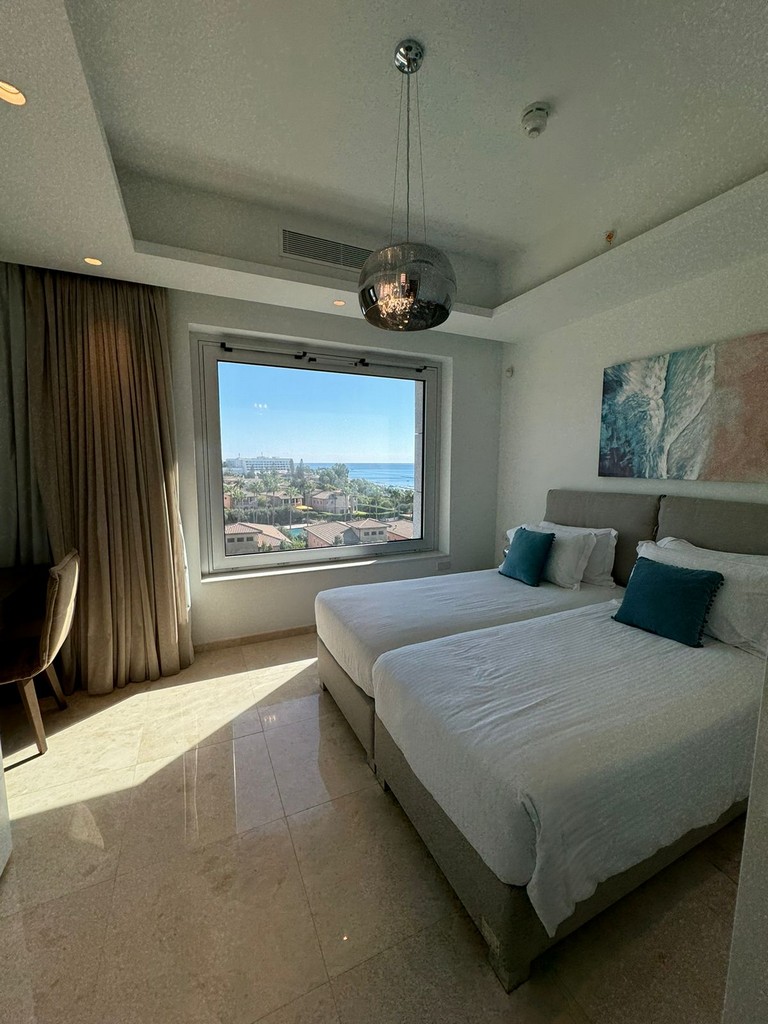 beachfront-2-bedroom-apartment-for-sale-in-limassol-19