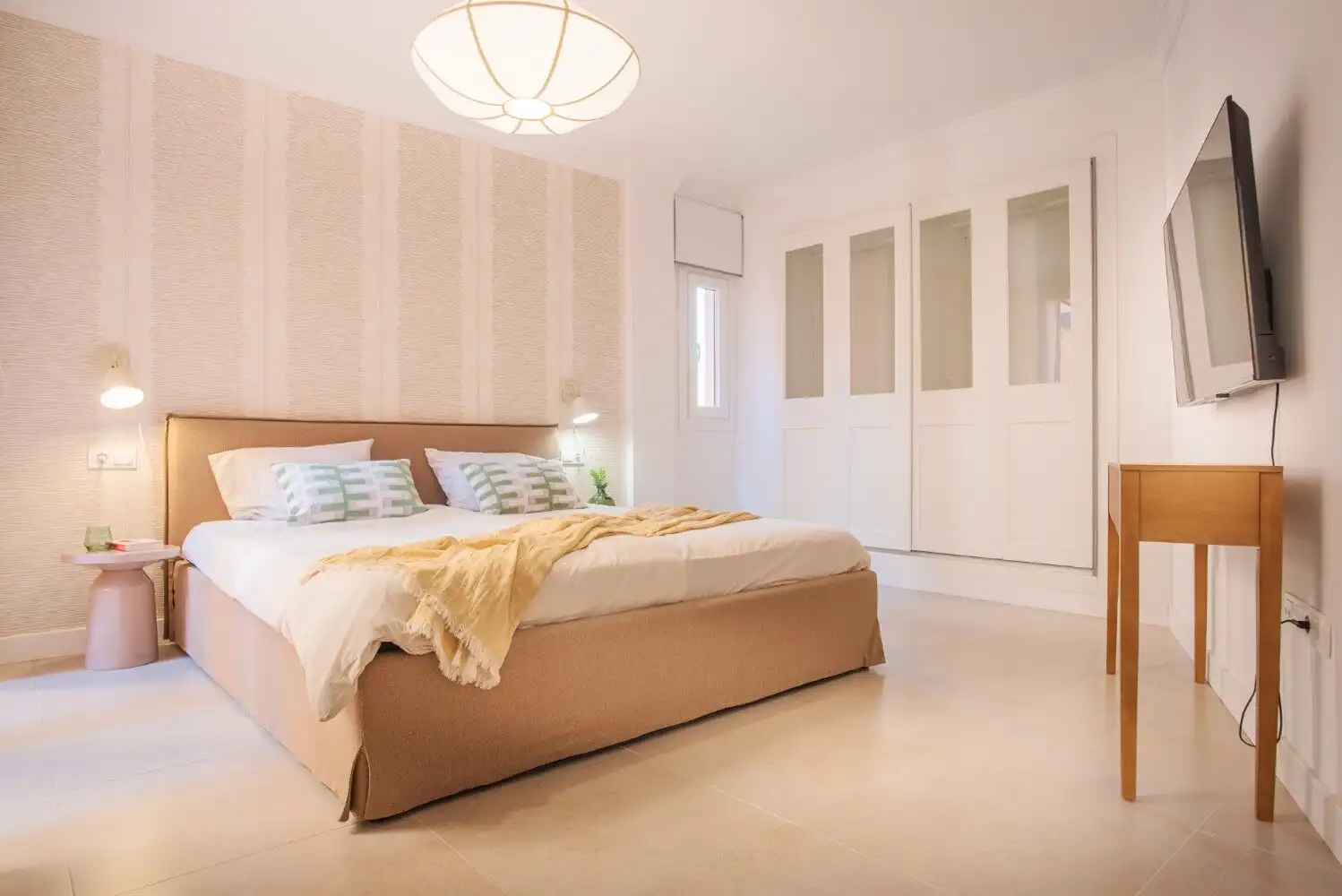 Bright and modern 2-bedroom apartment in Estepona with stylish decor and ample natural light.
