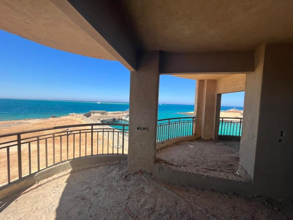 ce7343e1-b665-4cdd-8014-025b8d5ec28d