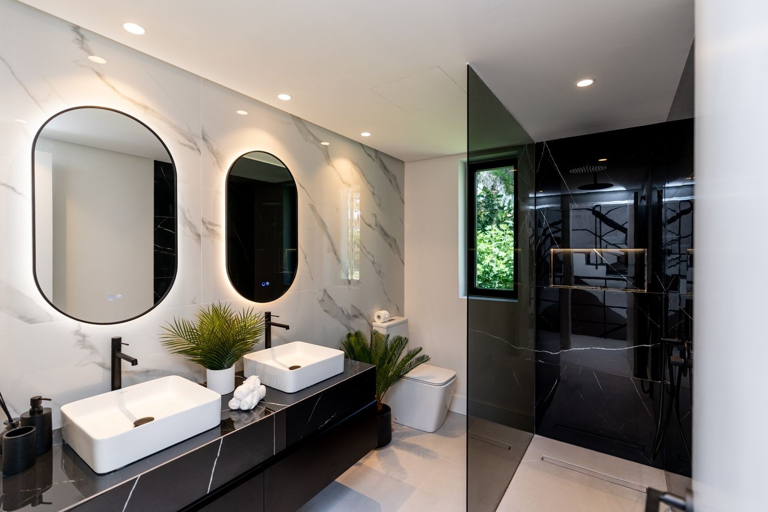 d1c6bde7-17b8-4407-86c1-aec701d60b94