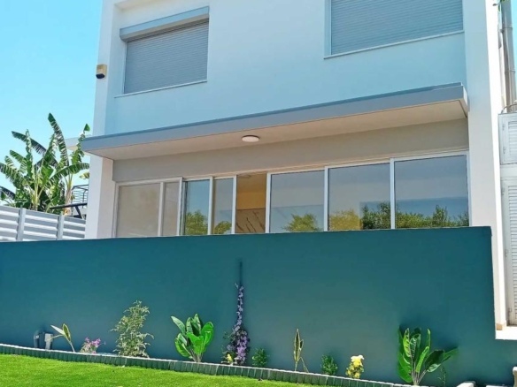 d795da7e2334879a18685a012d3dafb7 copy large