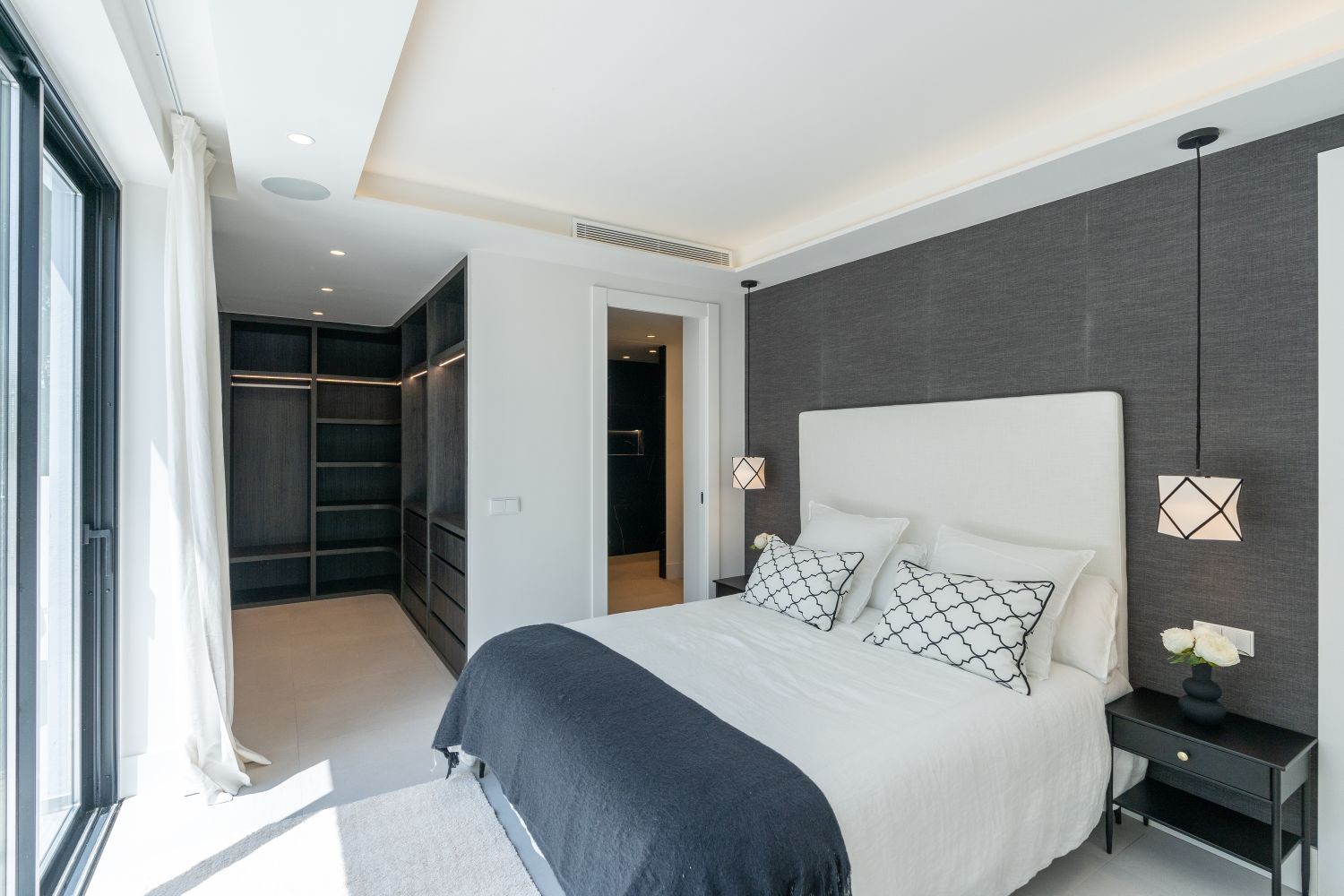 dc47b1ce-dd71-40c4-8ad6-1fb8096732f5