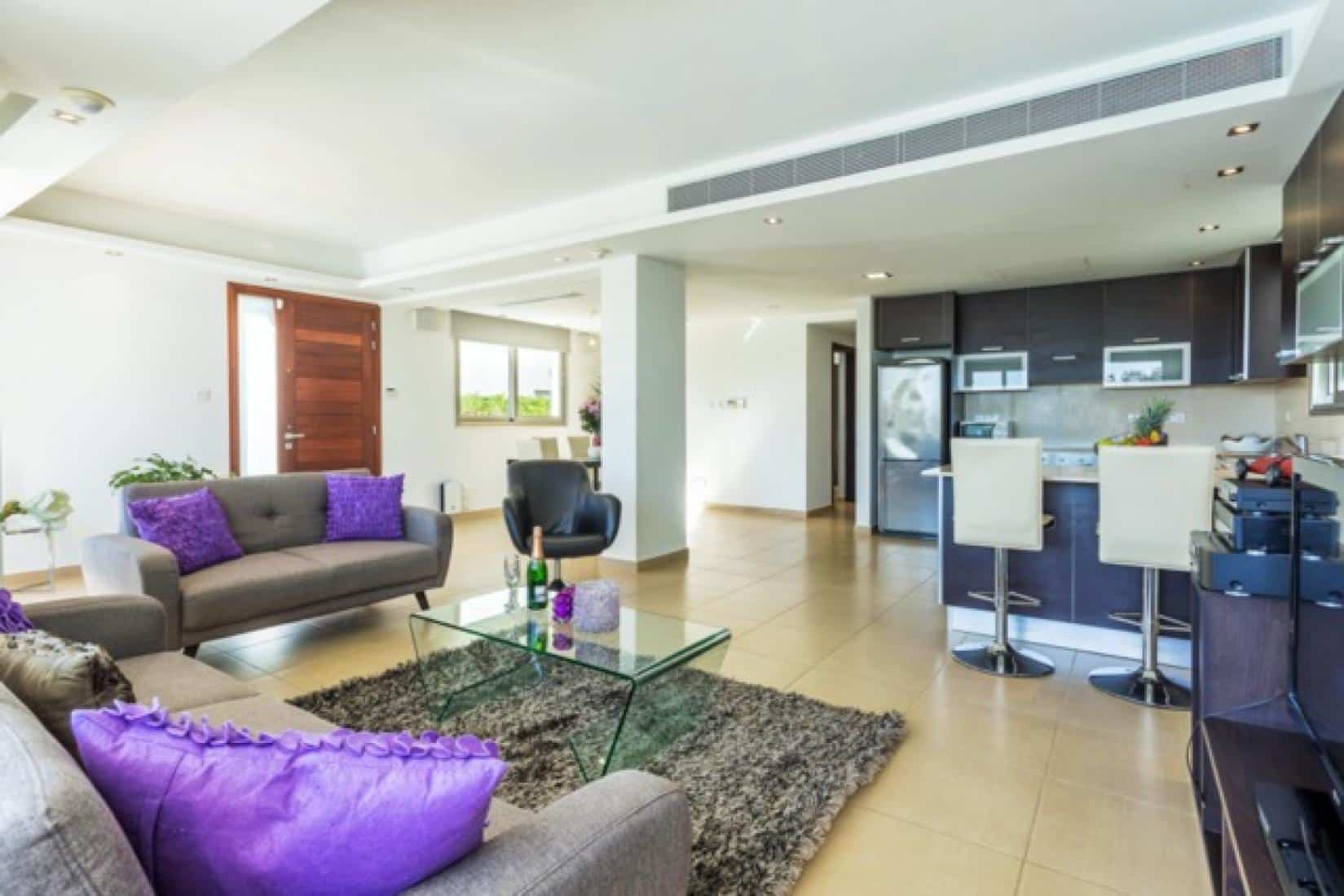 faros-luxuryapartments-2-medium-large