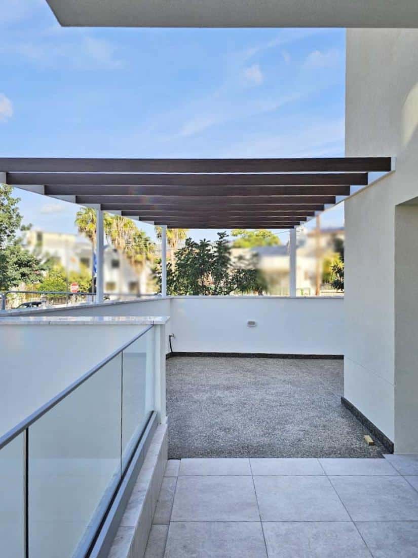 flat-101-photos-2-copy-large