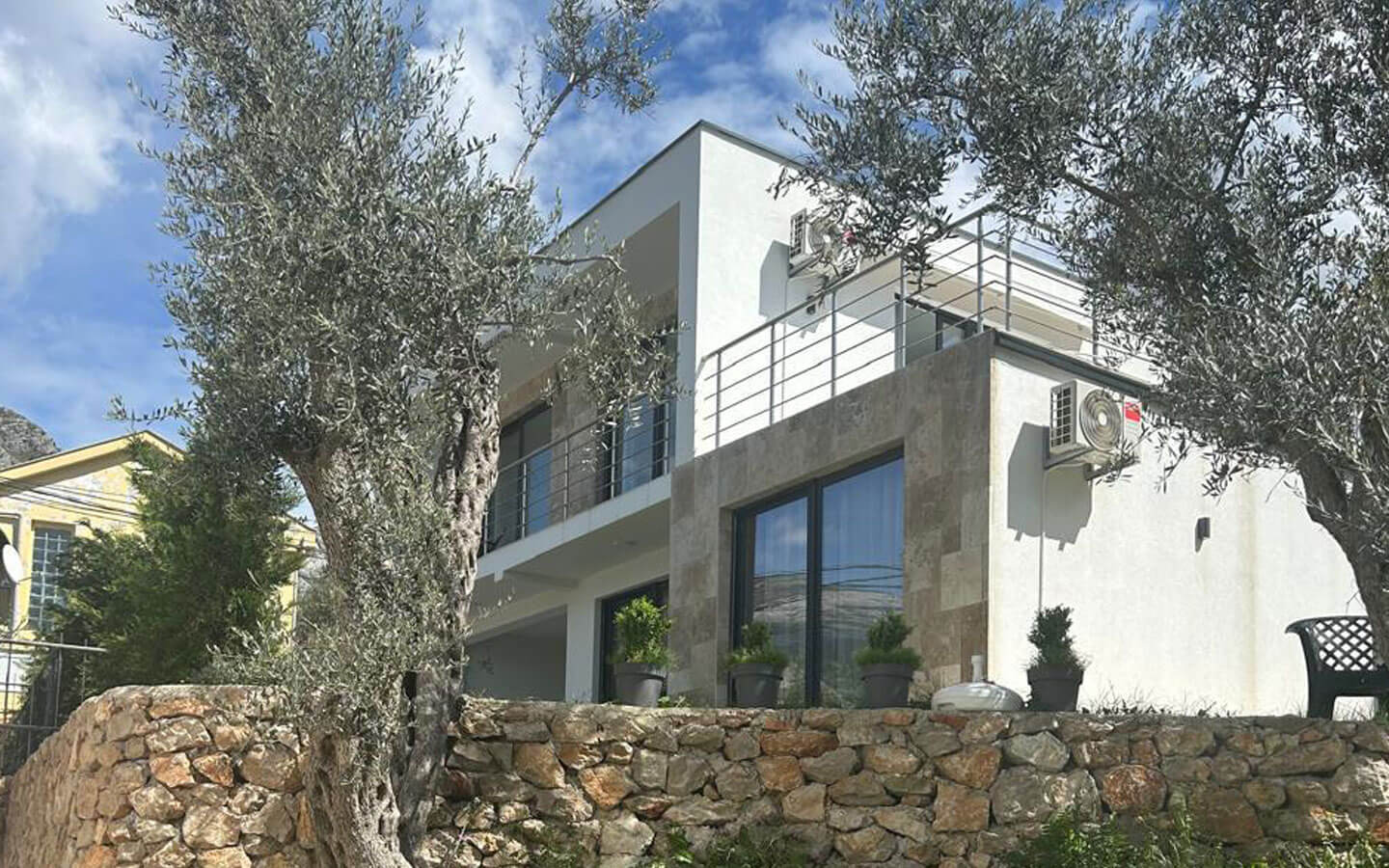 house-for-sale-in-bar-montenegro-3-astra-real-estate