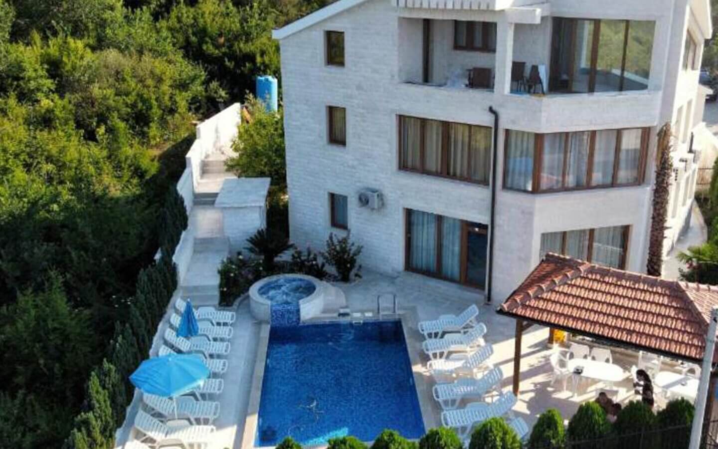 house-for-sale-in-herceg-novi-montenegro-21-astra-real-estate