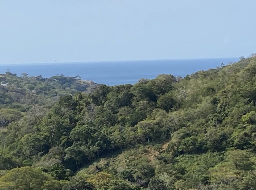 Beautiful land plot with ocean views in San Juan Del Sur, ideal for development or investment.