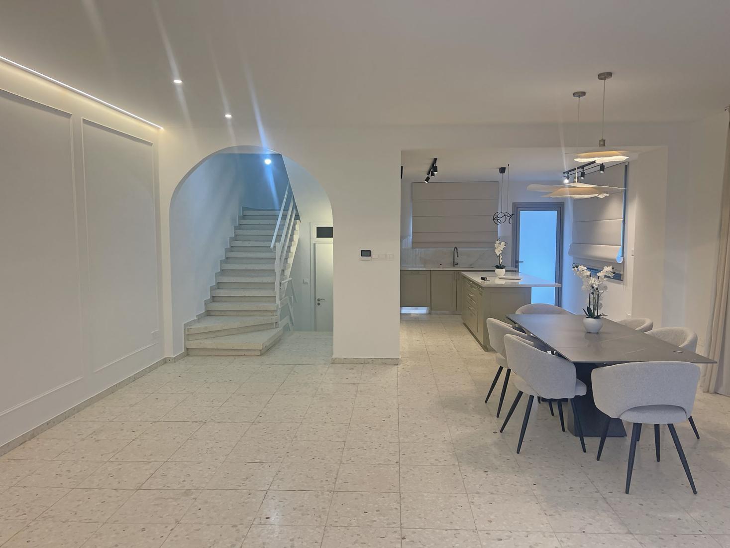 img-1067-copy-large-3