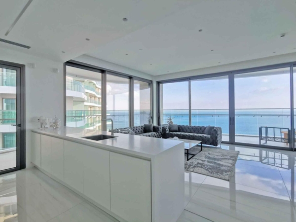 img 20221206 153006 3 copy large 1