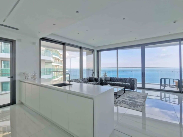 img 20221206 153006 3 copy large