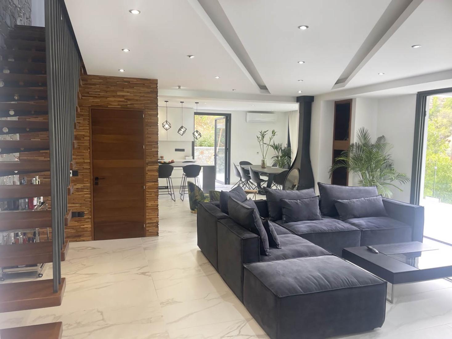 img-2082-large-copy-large