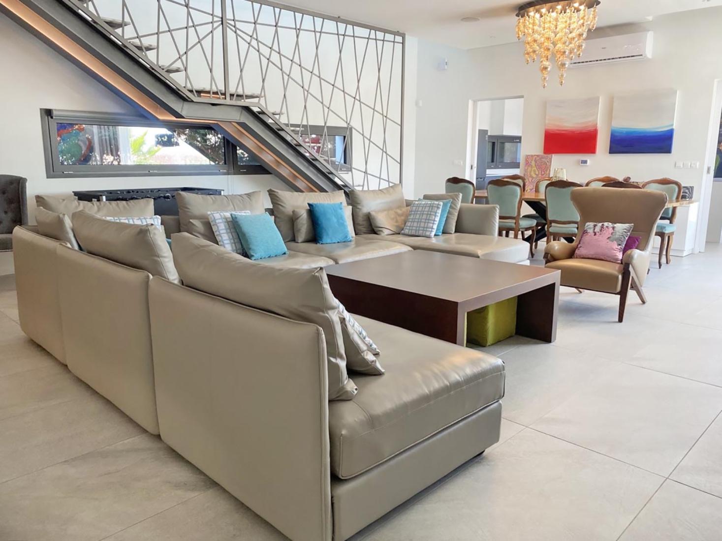 img-6390-large-copy-large