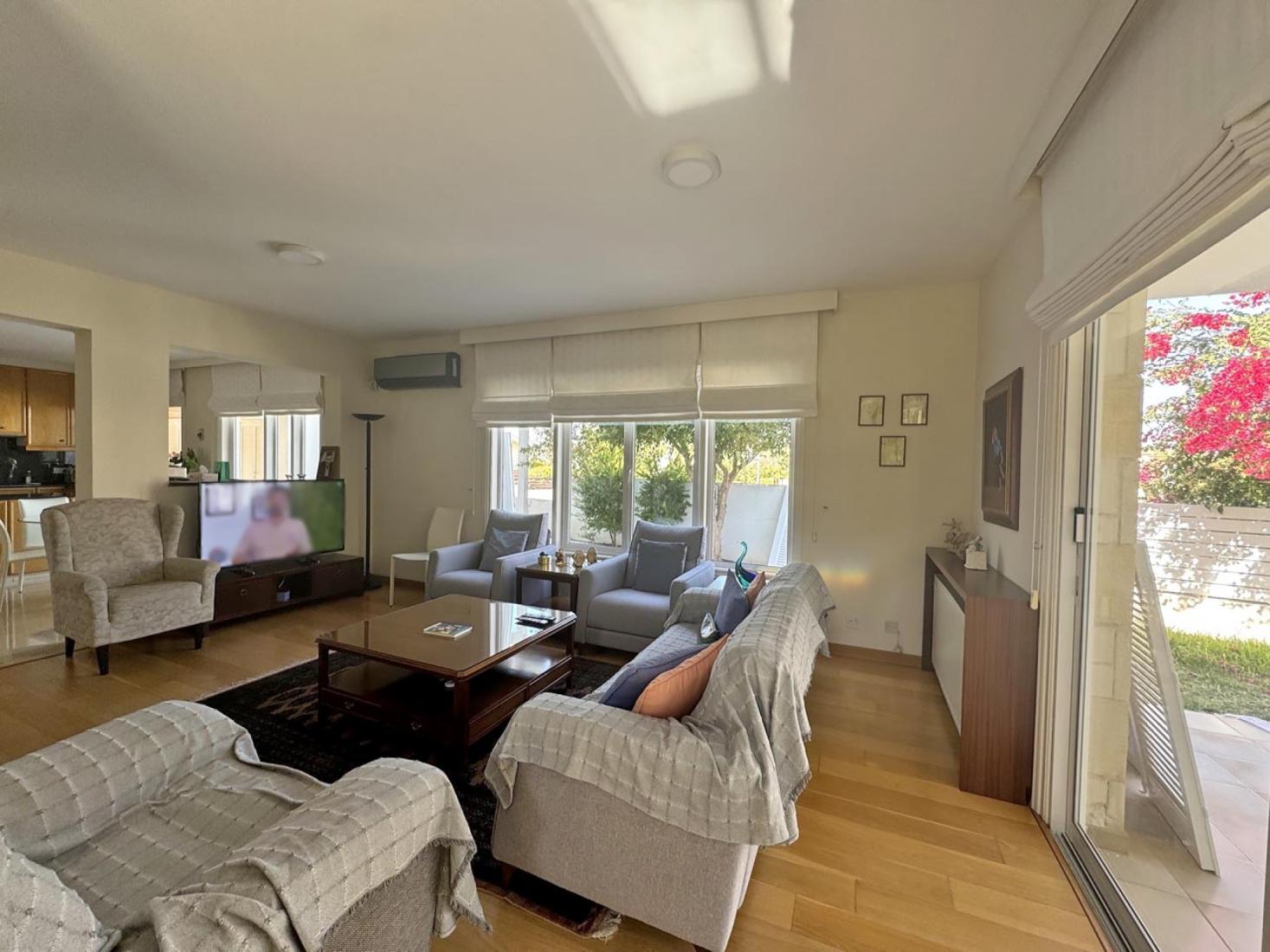 img-8520-large-copy-large