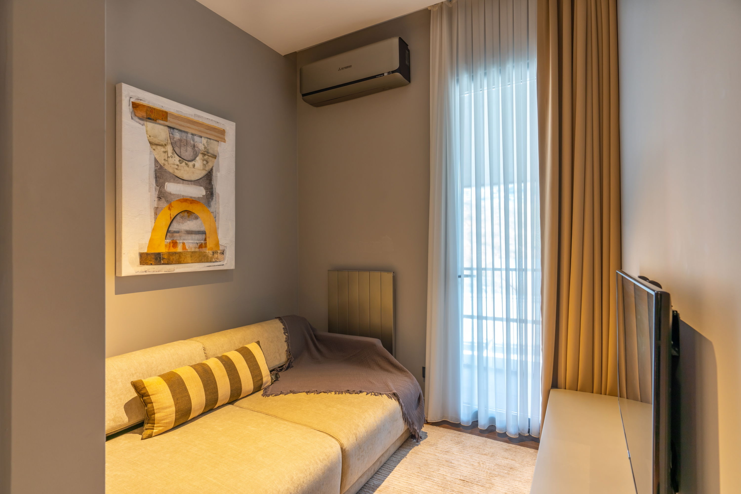 istanbul-beyoglu-interior-17-scaled