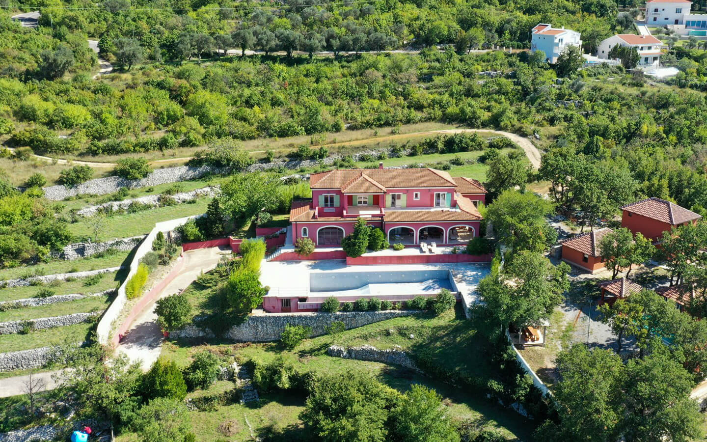 meditteranean-villa-in-blizikuce-in-budva-municipality