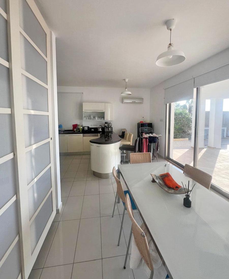 photo-2024-11-05-14-23-38-19-copy-large