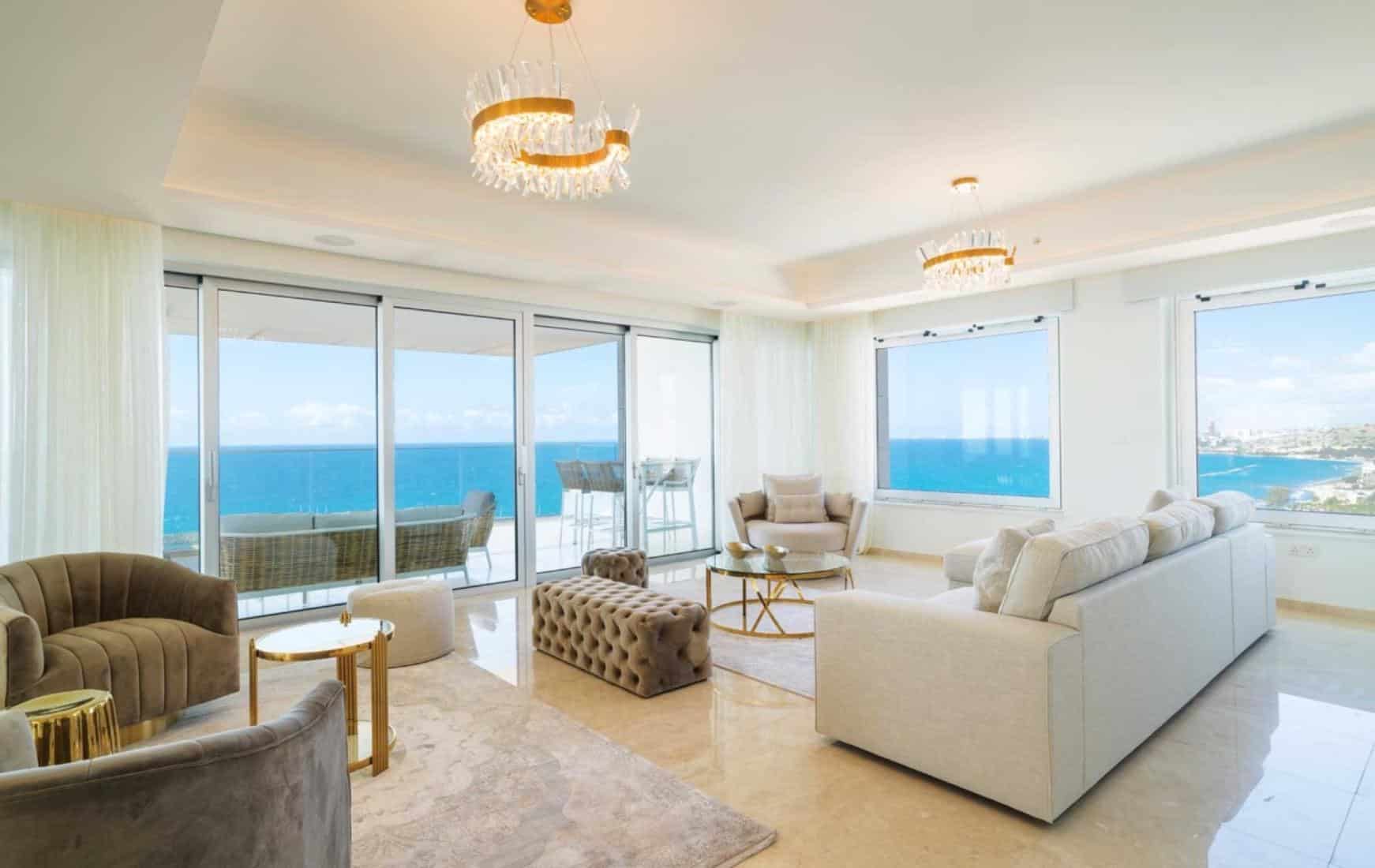 straphael-penthouse-0006-large-large