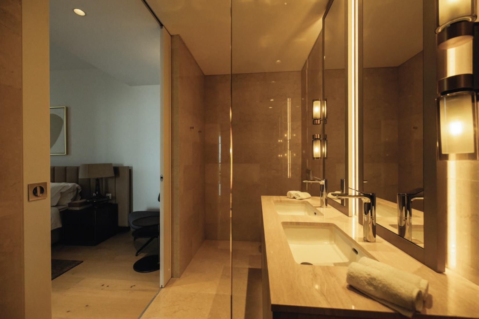 untitled-4-14-large-large