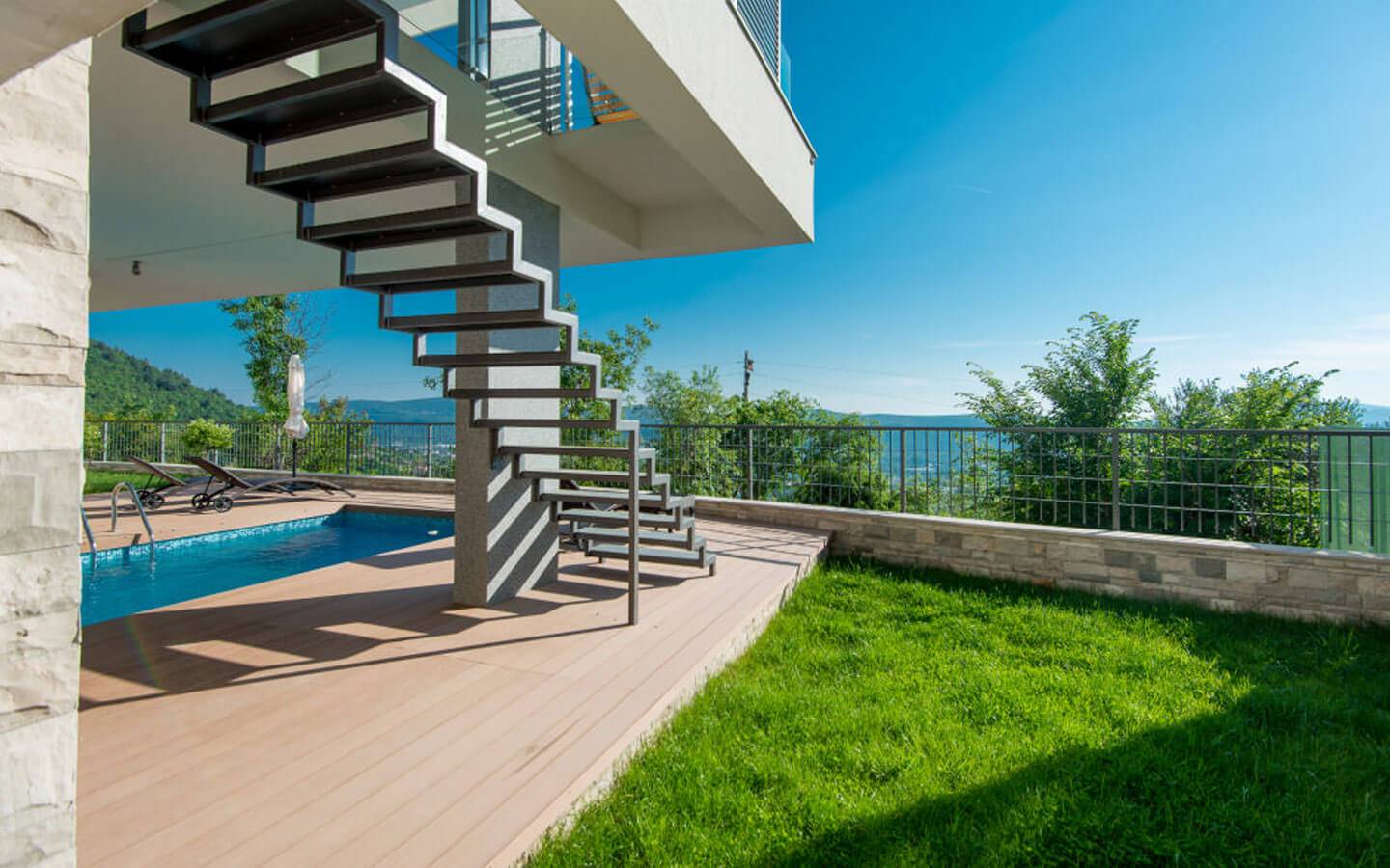 vila-for-sale-in-kotor-montenegro-38