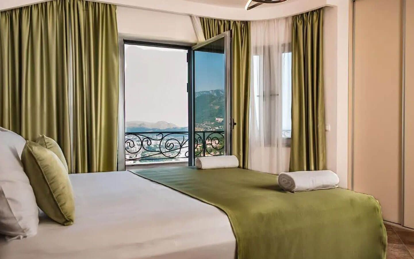 villa-for-sale-in-bar-montenegro-susanj-12-astra-real-estate-2