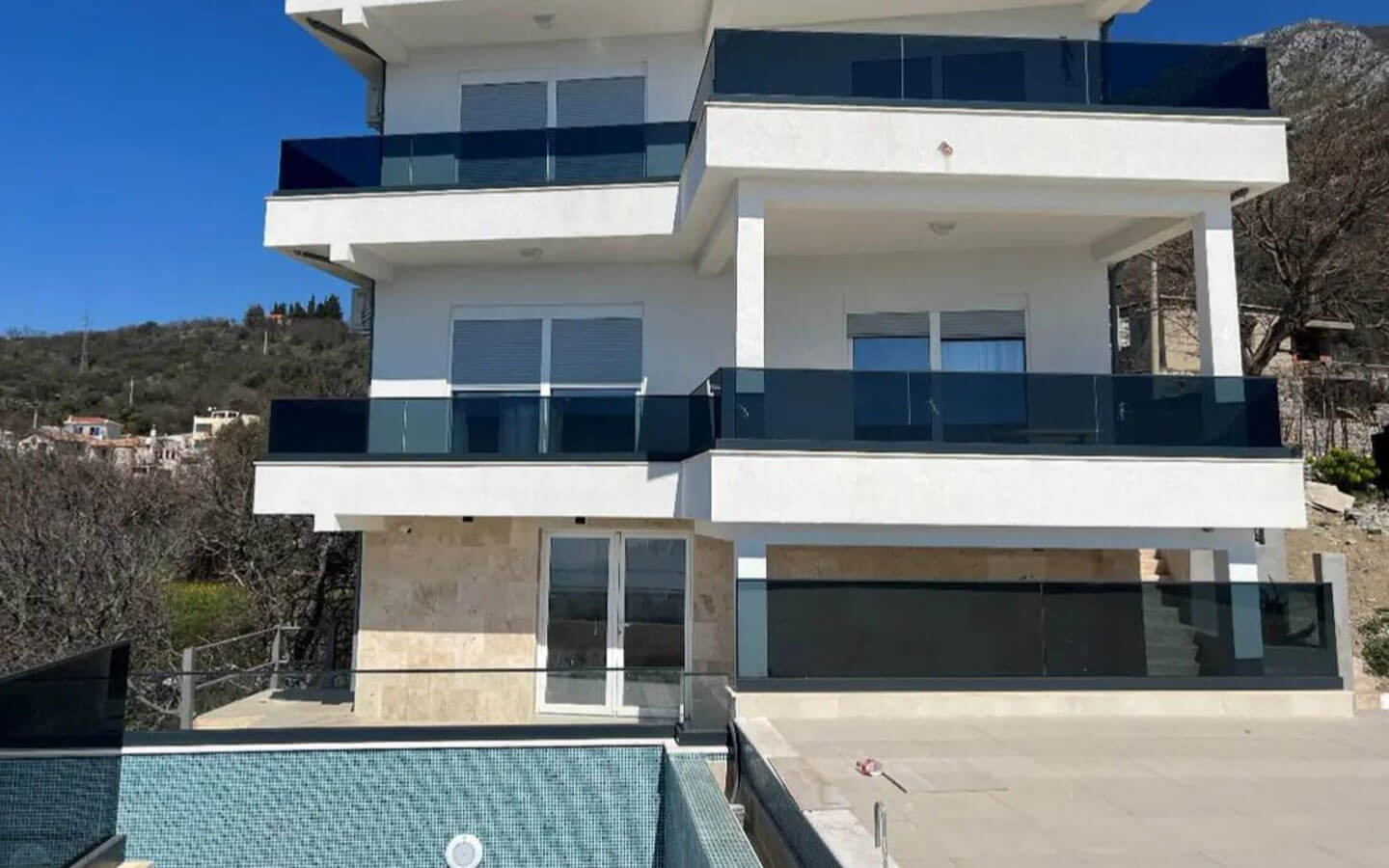 villa-for-sale-in-bar-montenegro-susanj-32-astra-real-estate