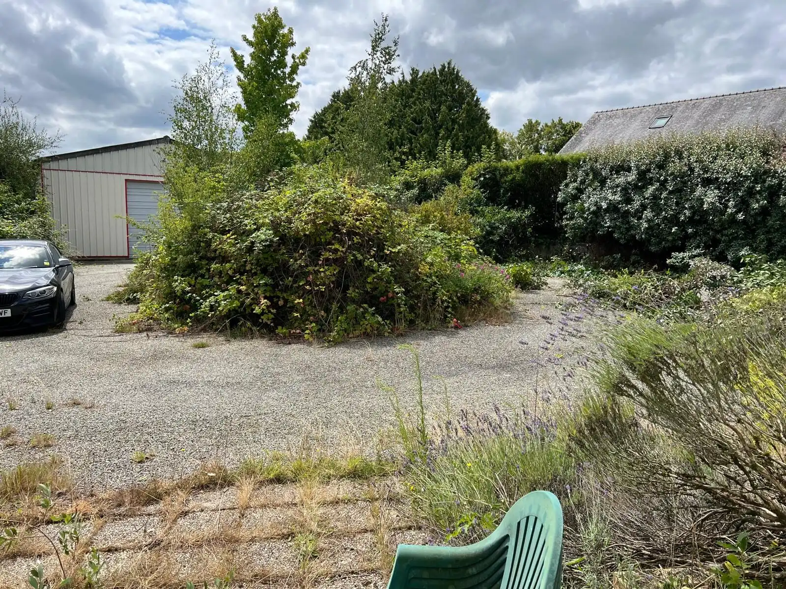 Affordable land plot in Vautorte, ideal for building your dream home or investment property.