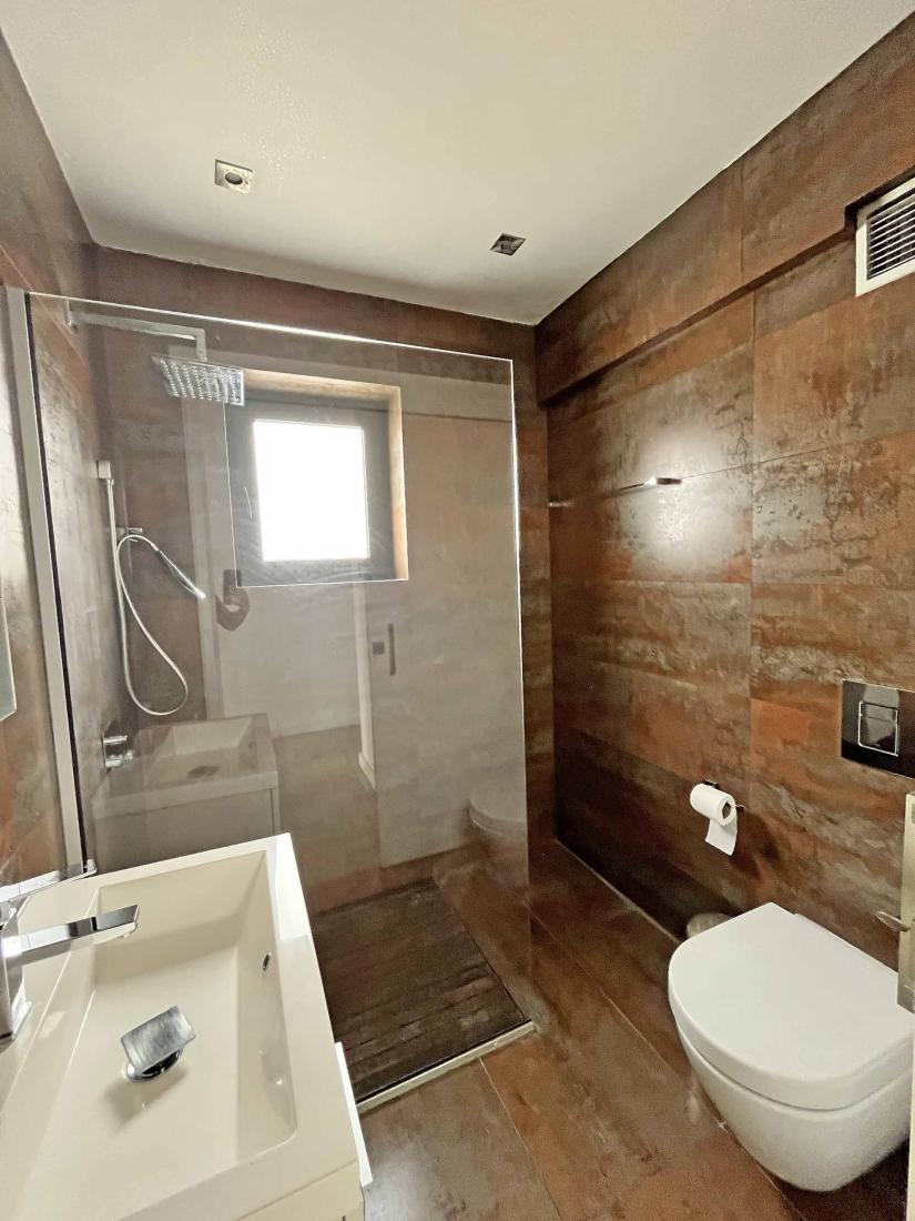 wc-n-bathroom-1-1-copy-large