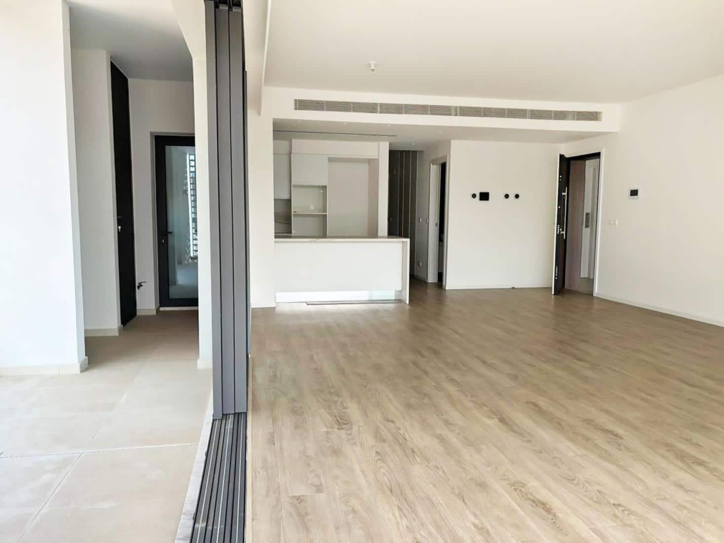 whatsapp-image-2024-02-14-at-160419-5-copy-large-1