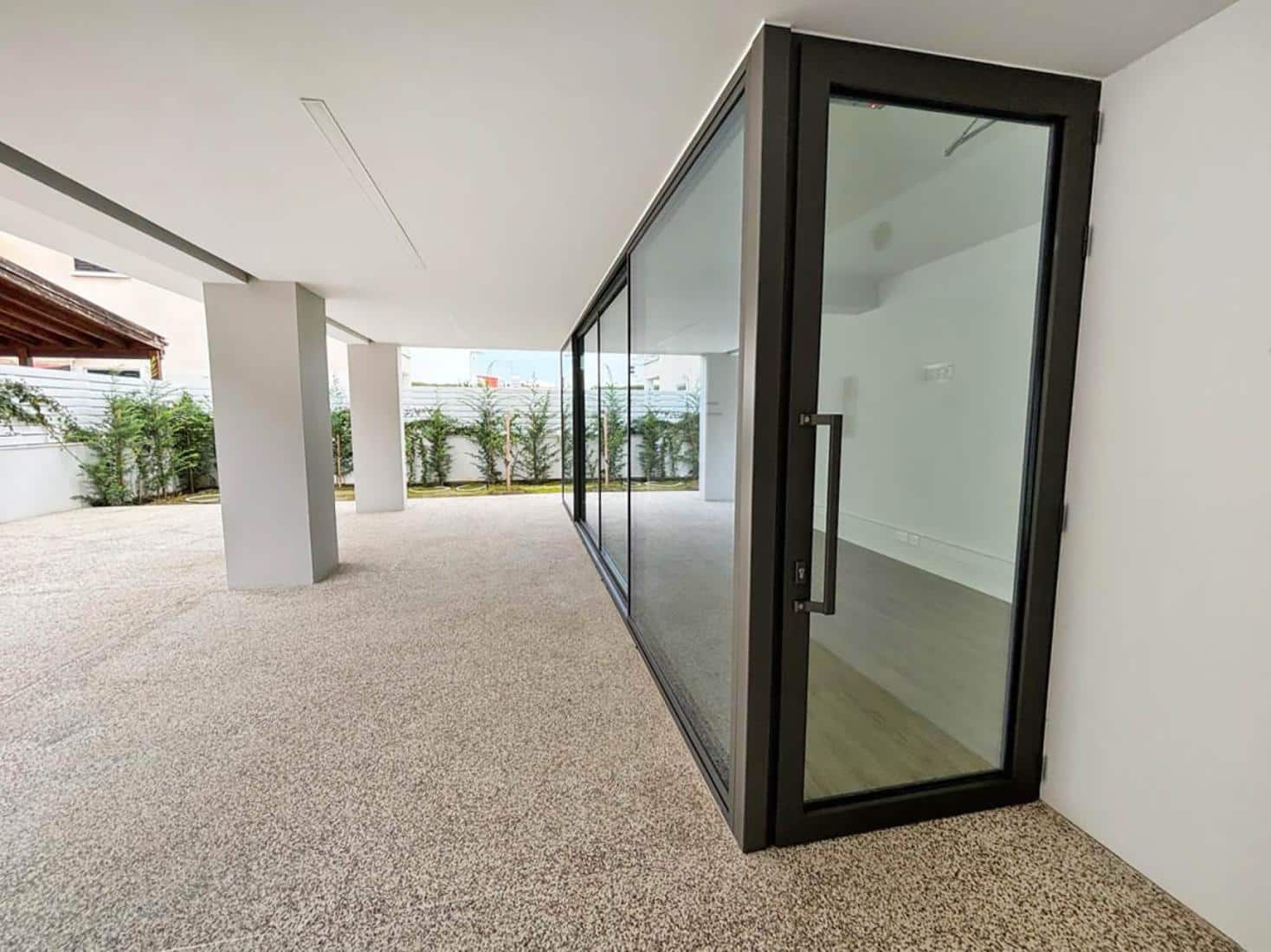 whatsapp-image-2024-02-14-at-160647-12-copy-large